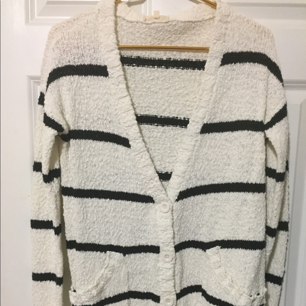 EUC-Oversized LAmade cardigan